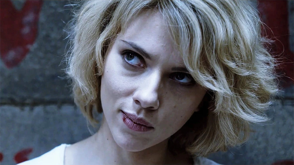 Lucy (2014) - divergent like the movies