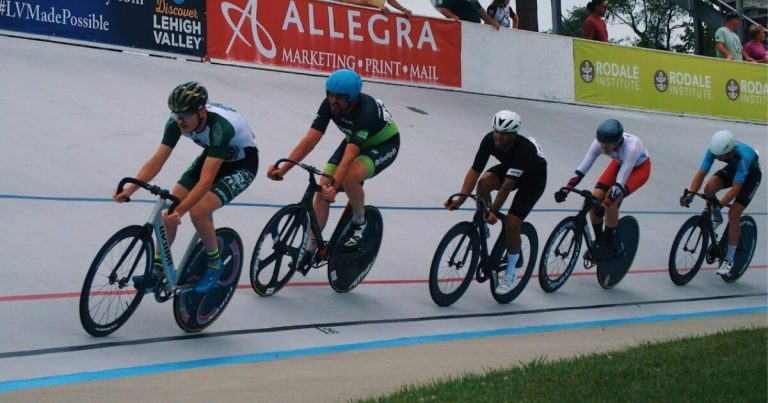 Quads of Steel and 50 MPH Fixed-Gears: The Explosive, Kinetic Violence of Velodrome Track Cycling